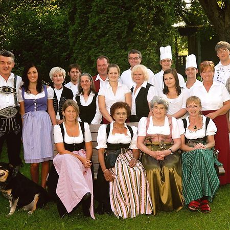 Gasthof Zum Ott Staudach-Egerndach Εξωτερικό φωτογραφία