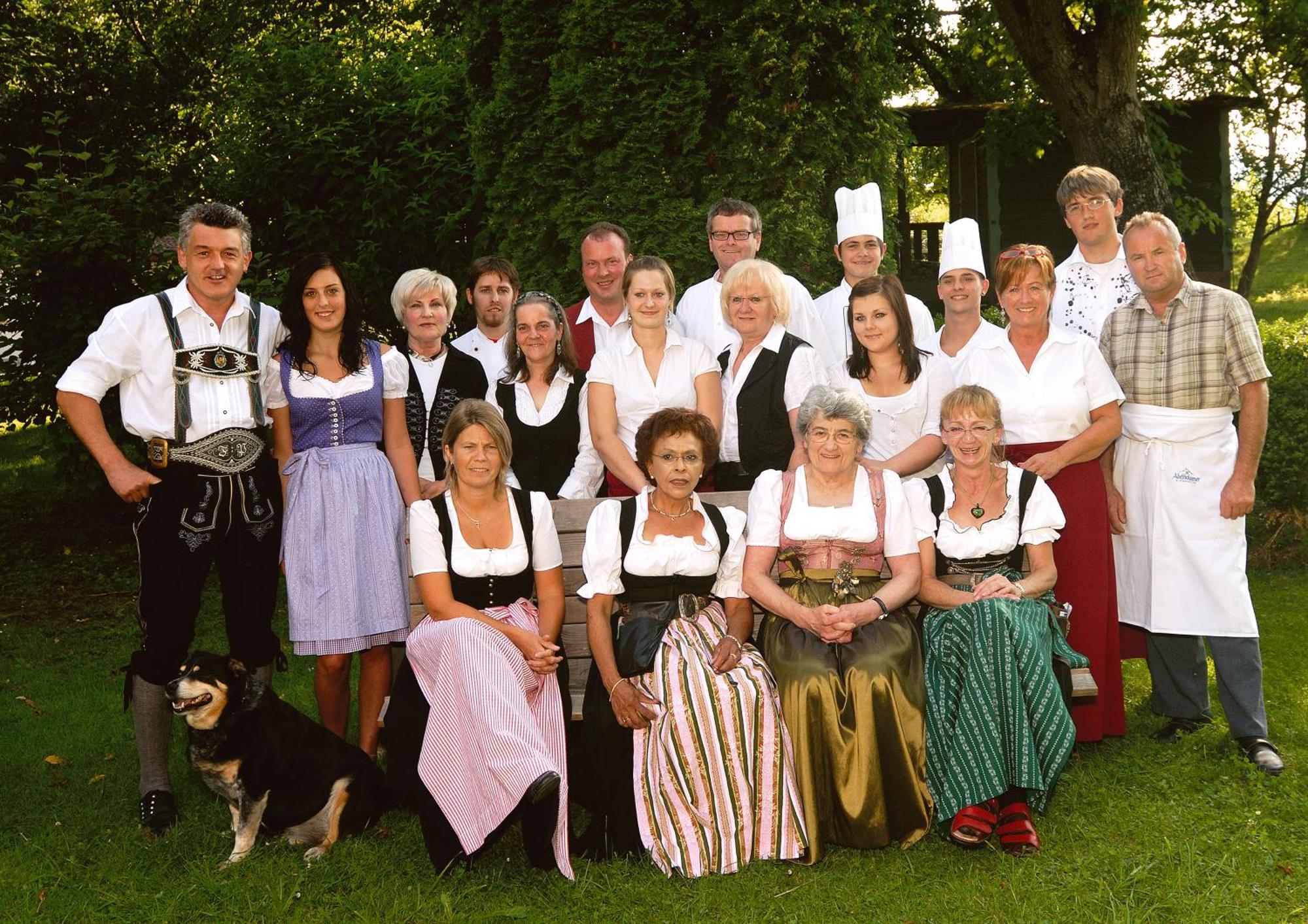 Gasthof Zum Ott Staudach-Egerndach Εξωτερικό φωτογραφία